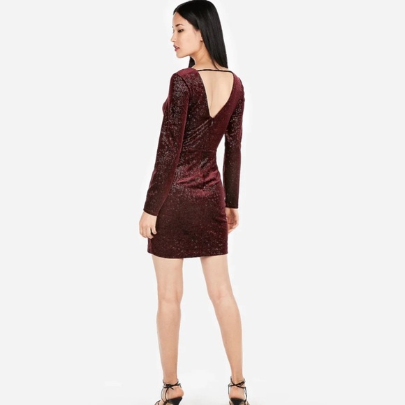 Express Dresses & Skirts - NWT Express Velvet Sweetheart V-Wire Sheath Dress, Size XS